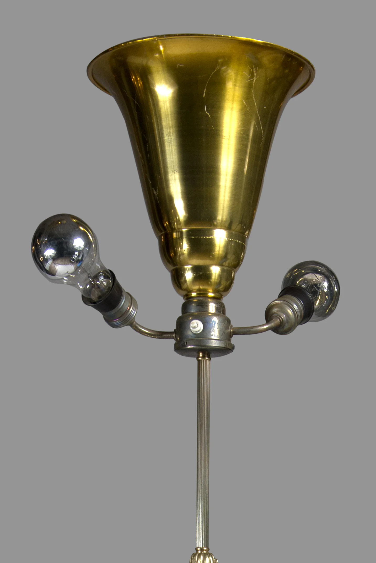 O2106_1.jpg