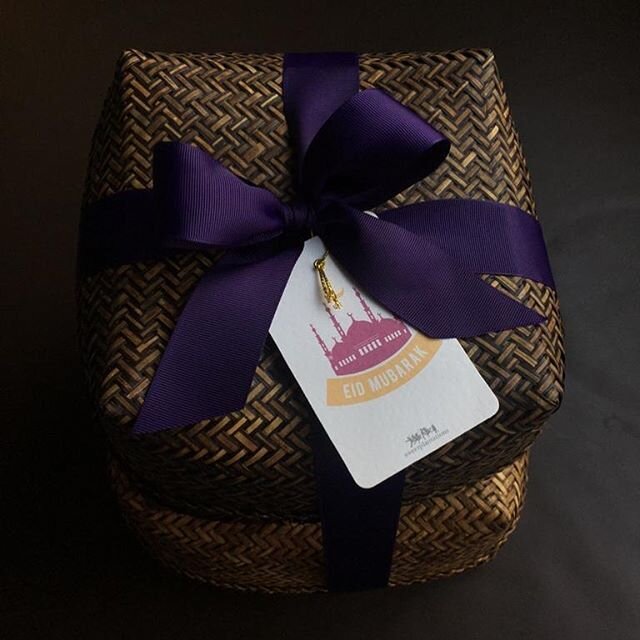 Customised gift sets. 
#giftideas #lebaran2020 #cookies #giftbaskets #glutenfree #idulfitri