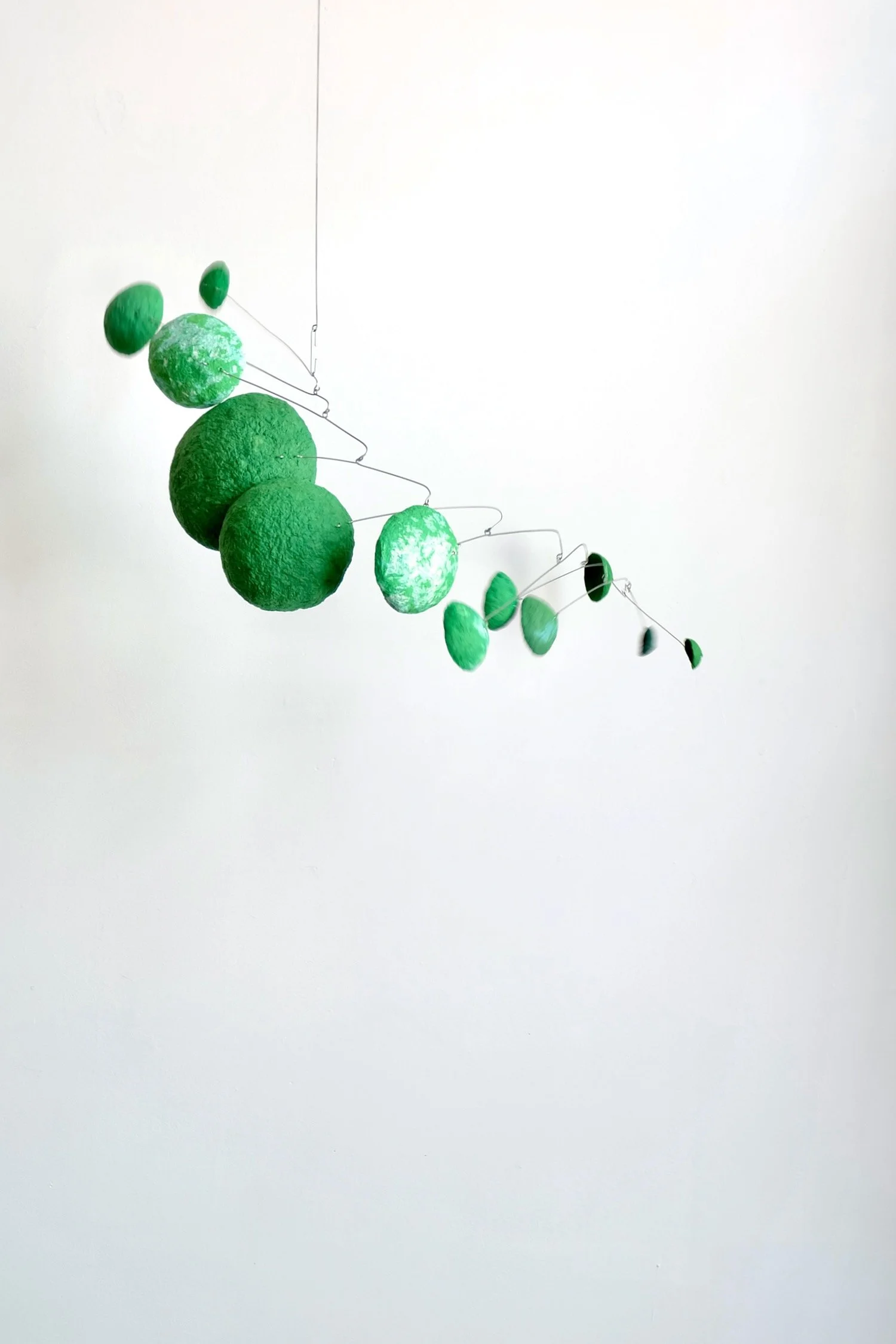 キャタピラ (Green Caterpillar 04), 2023.jpeg