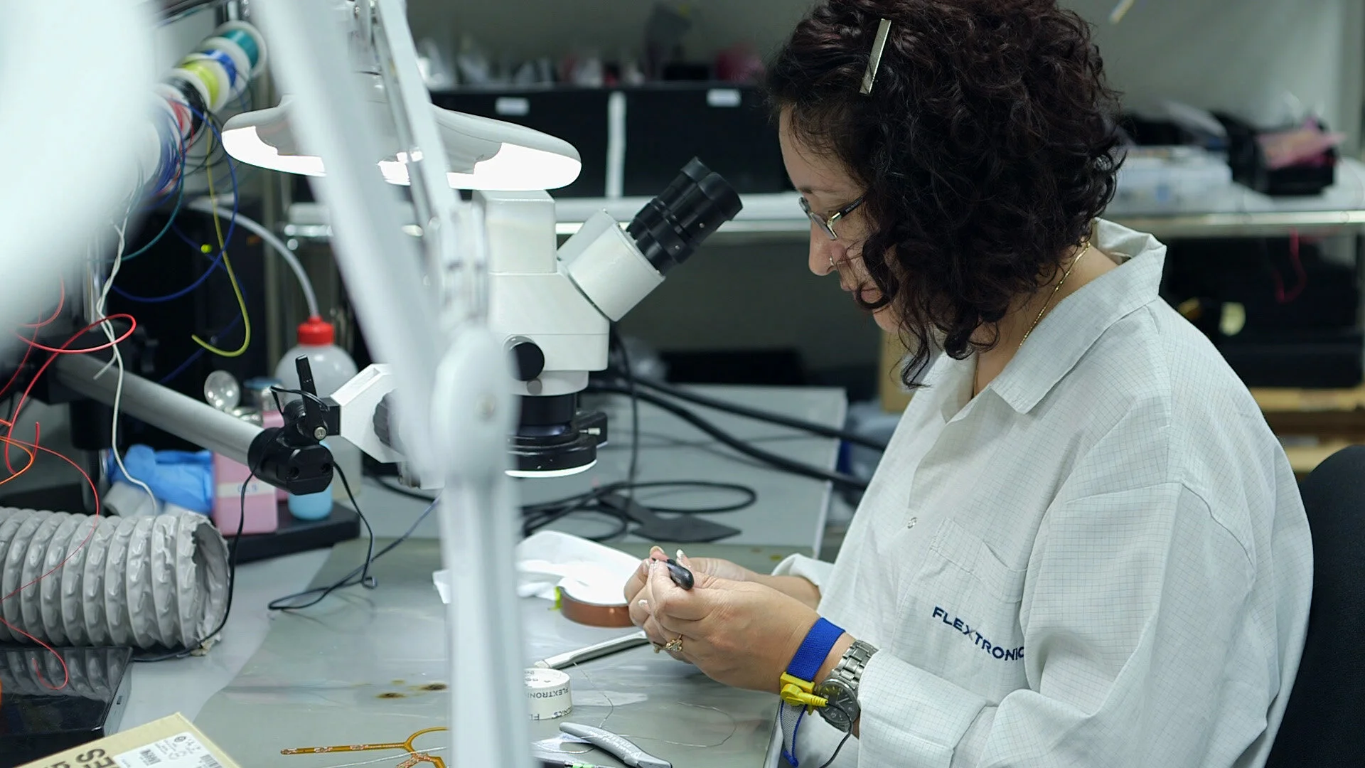 Flextronics Worker.jpg