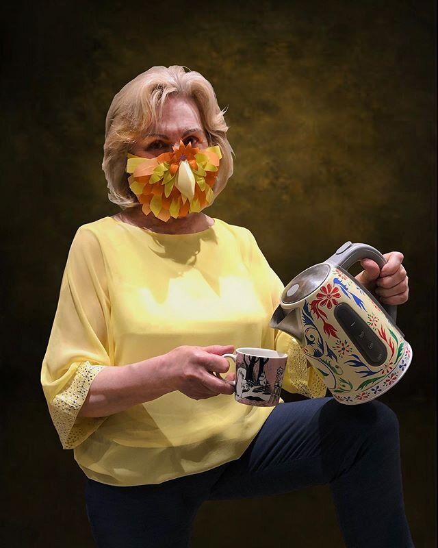 Portrait in the age of Corona. Depicting my mum dressed like a big yellow bird with a kettle I painted after I found out how much Dolce &amp; Gabbana charge for their Italian wares.

#coronaportrait #paperart #papermask #notdolcegabbana