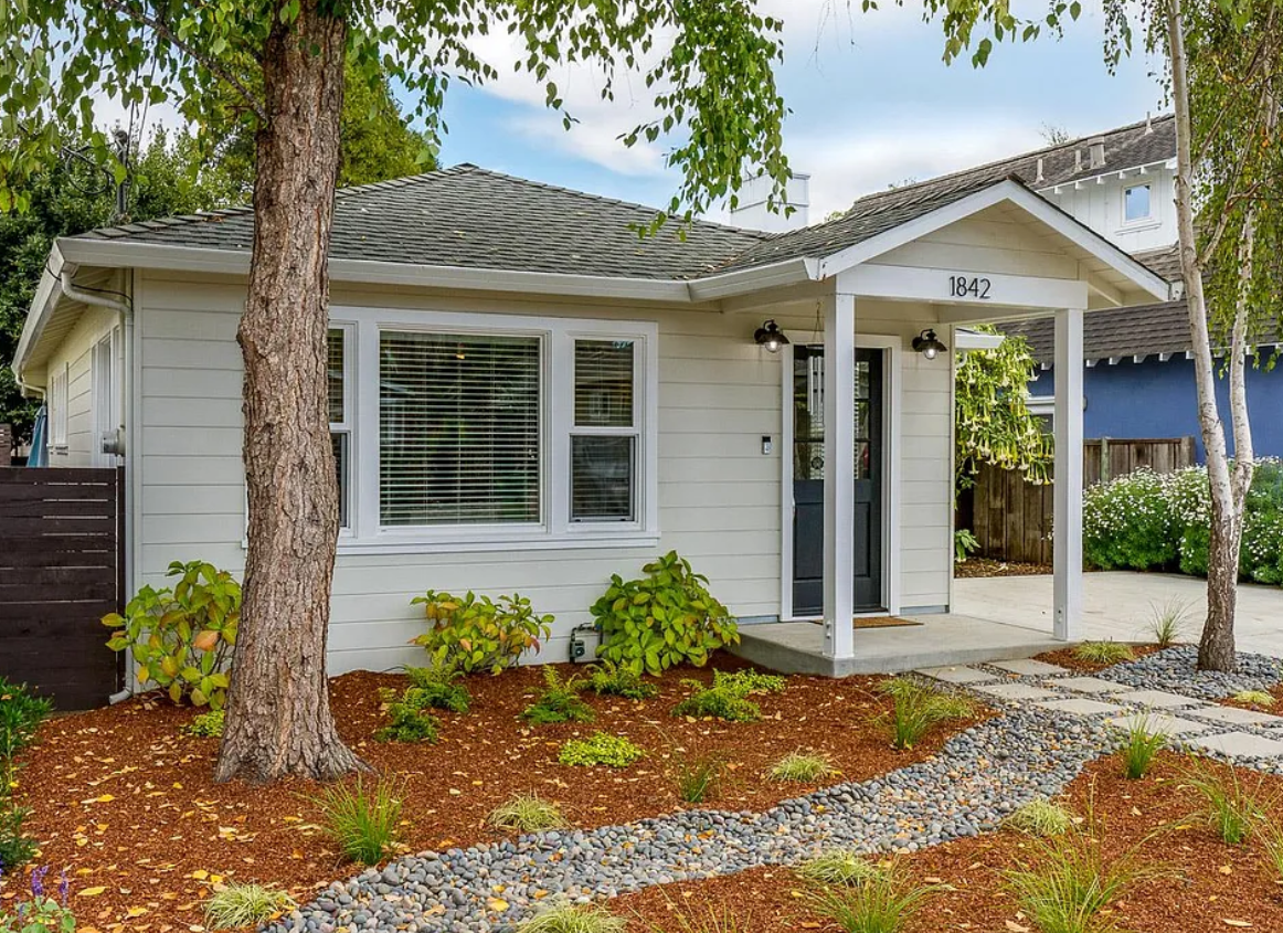 1842 48th Ave 1.png