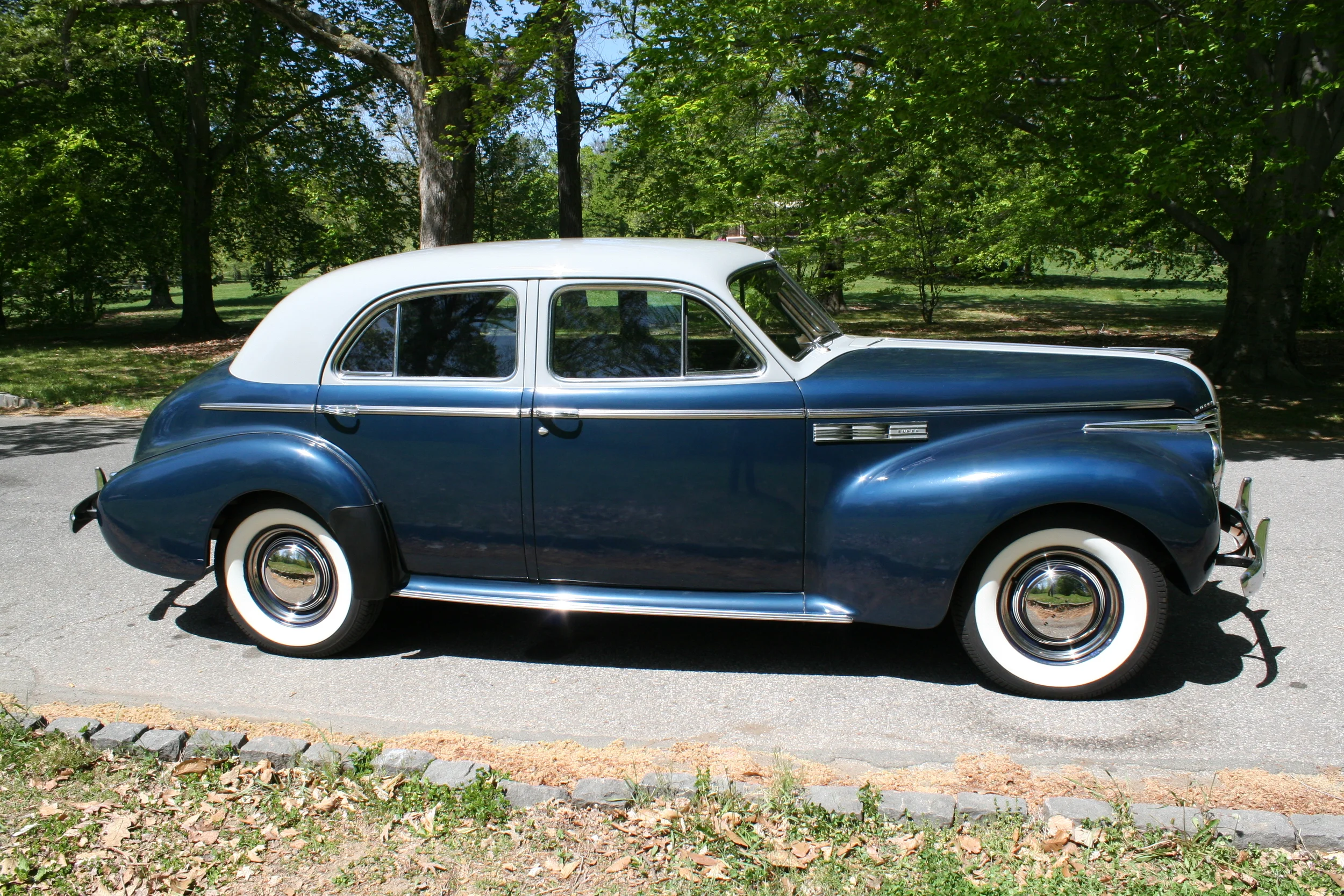 40 Buick Side 2.JPG
