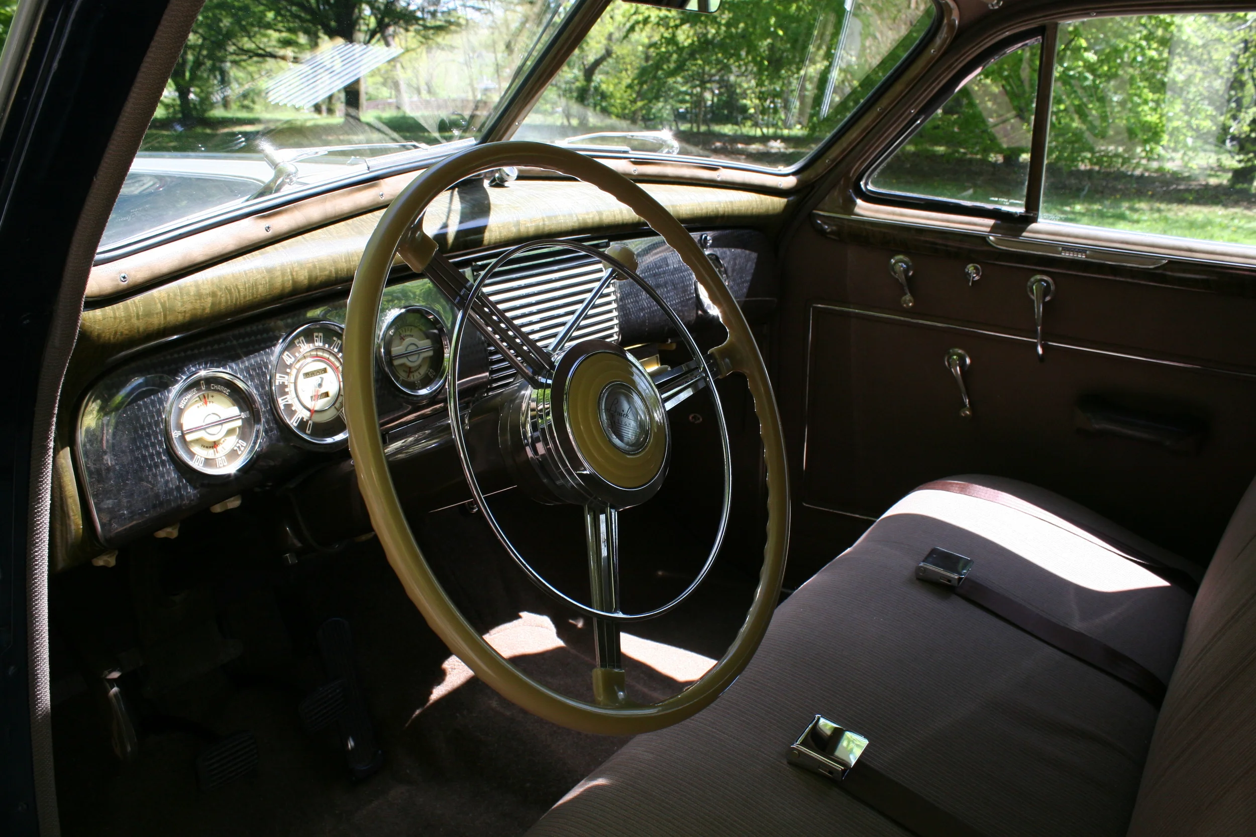 40 Buick Interior 2.JPG