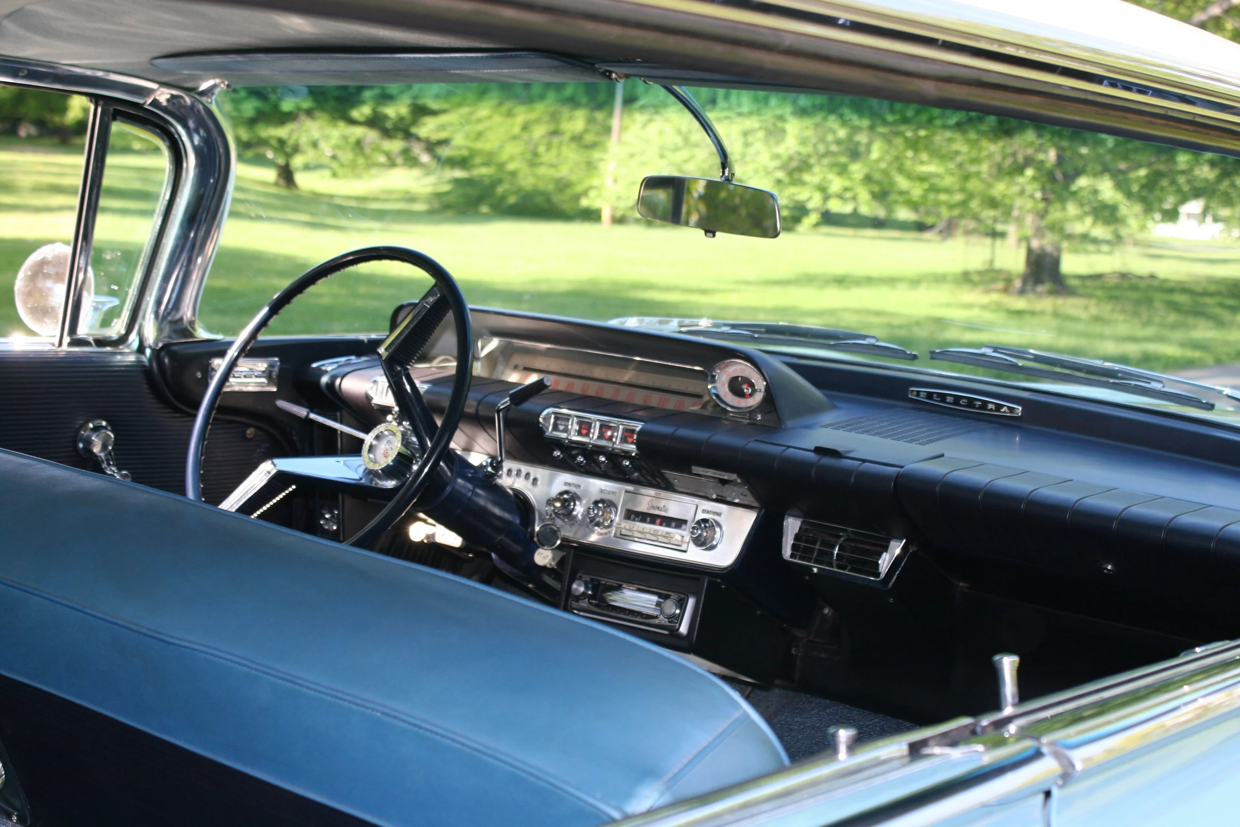 60 Buick Interior 2.jpg