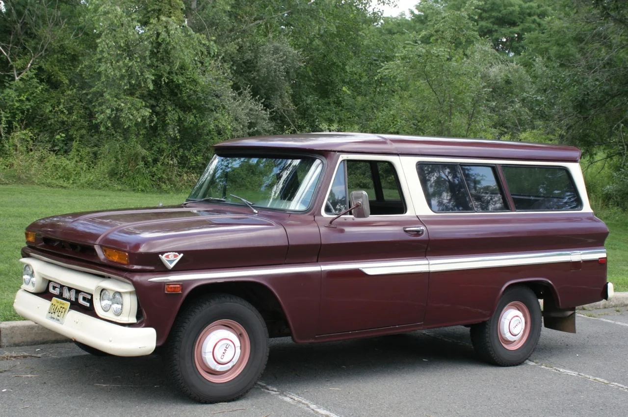 GMC Suburban Front Angle.jpg