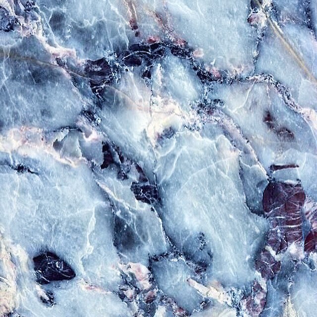 B L U E  M A R B L E #inspiration #amazing #blues #sky #texture #tileart #tile #marble #stone #marbletile #crackle #design #pattern #style #floorwork #art #create