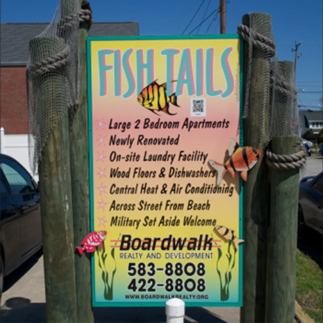fish tails.jpg