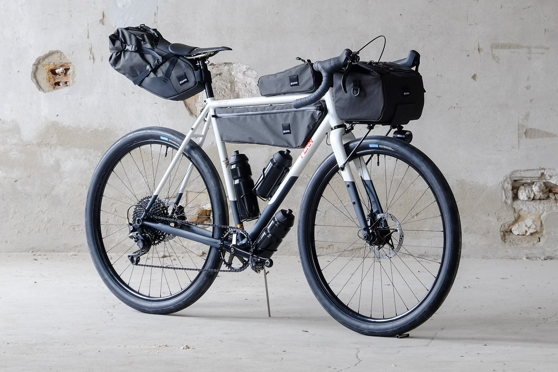 Explore Rigs — gramm tourpacking | bikepacking bags