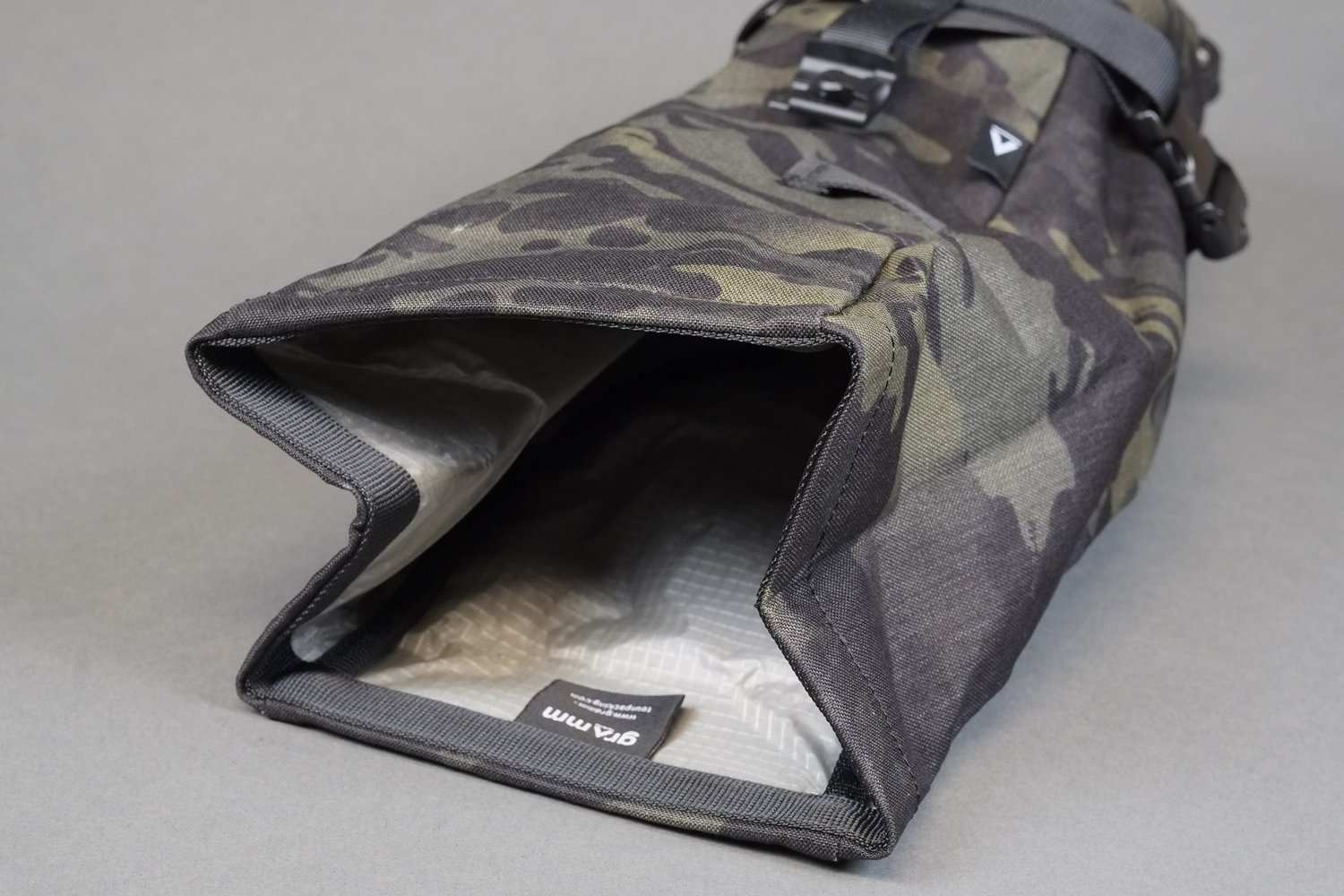 Seat Bag 2-3L X-Pac™ X50 Blk. — gramm tourpacking | bikepacking bags