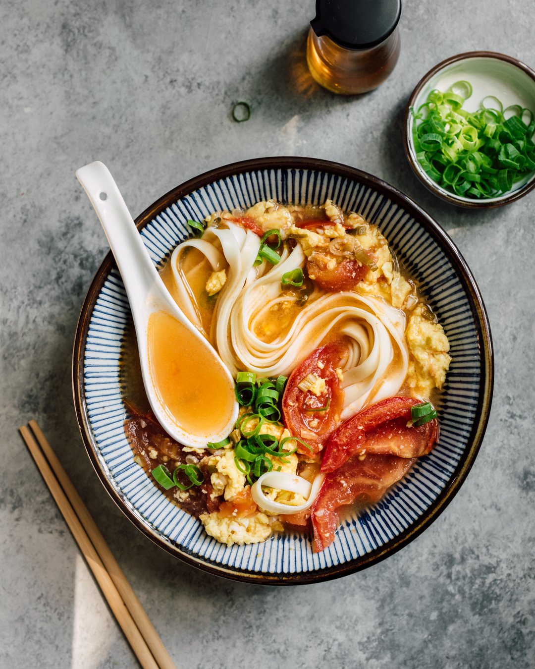 Easy Chinese Tomato Egg Noodles