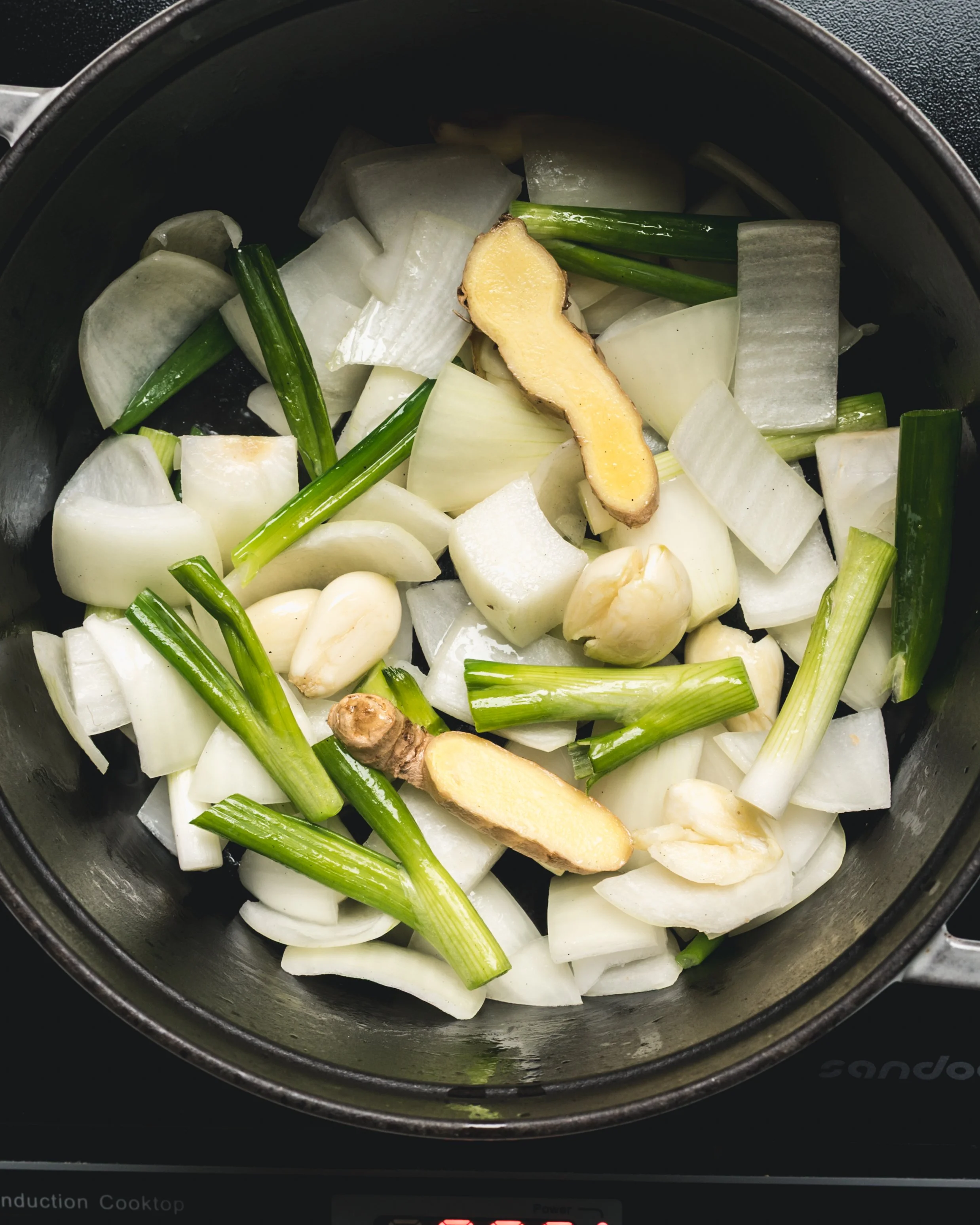 Taiwanese Beef Noodles_95-5095.jpg