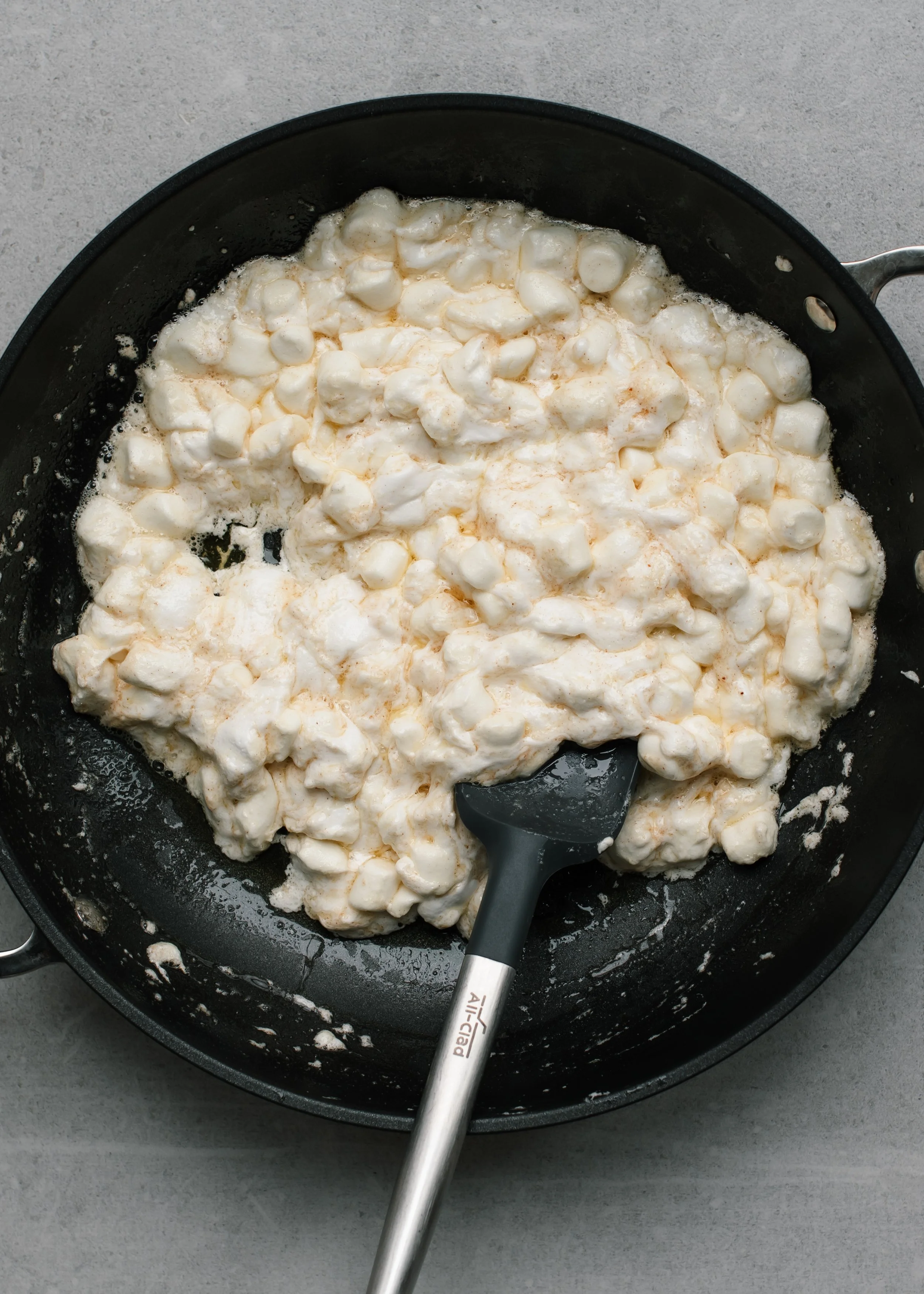 Snowflake Crisps_90-8285.jpg