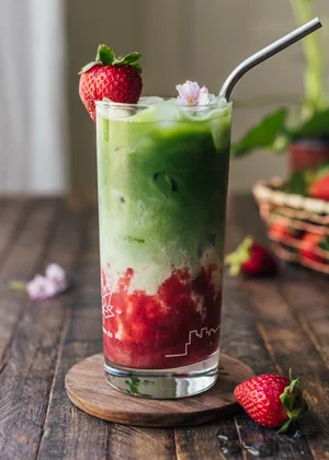 Strawberry Matcha Iced Latte — saltnpepperhere