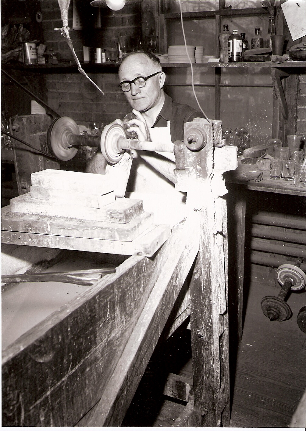  Oscar Hugo, original owner of Warsaw Cut Glass.