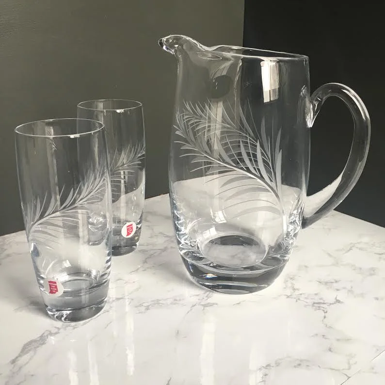 Manhattan Pitcher in Plume.jpg
