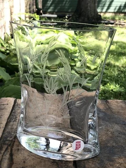 Large Pocket Vase.jpg