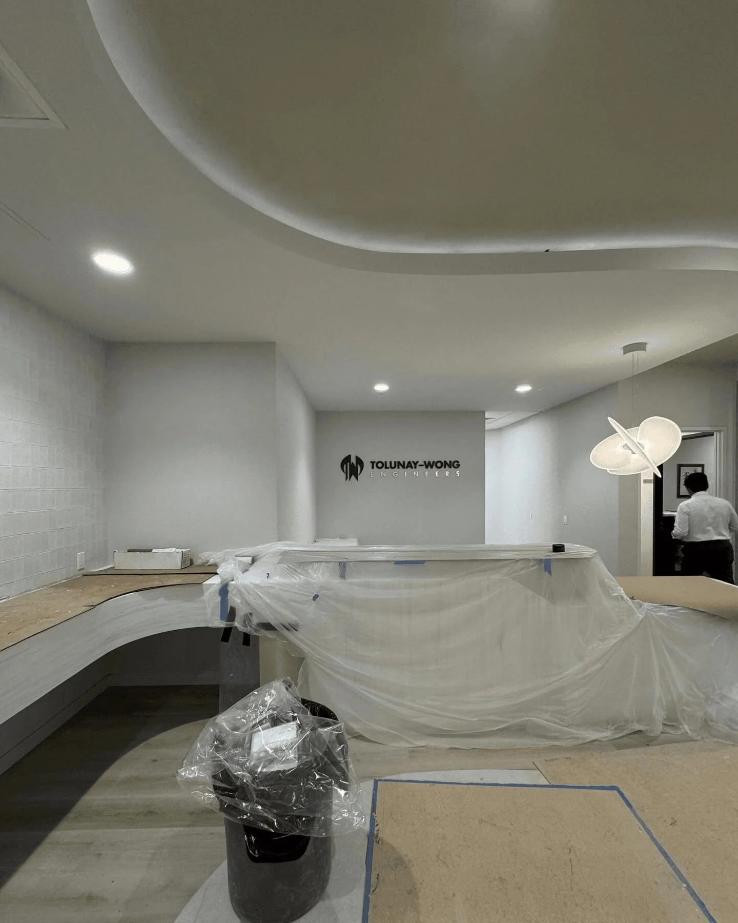 Introducing Tolunay-Wong Engineers expansion! We are so excited to unveil their new space with some exciting new additions. This renovation brings together innovation and functionality in a way that truly reflects their forward-thinking engineering e