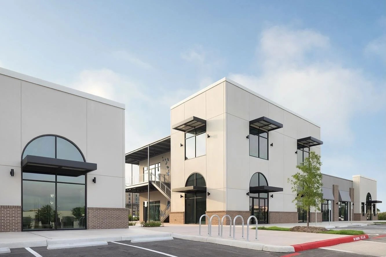 Looking back at La Picosa at Brooks Town Center based on Brooks City Base in San Antonio, Texas. The 34,200 SF new ground up retail is the definition of fun and functional. From sleek buildings to fun murals and twinkle lights. 

#grounduparchitectur