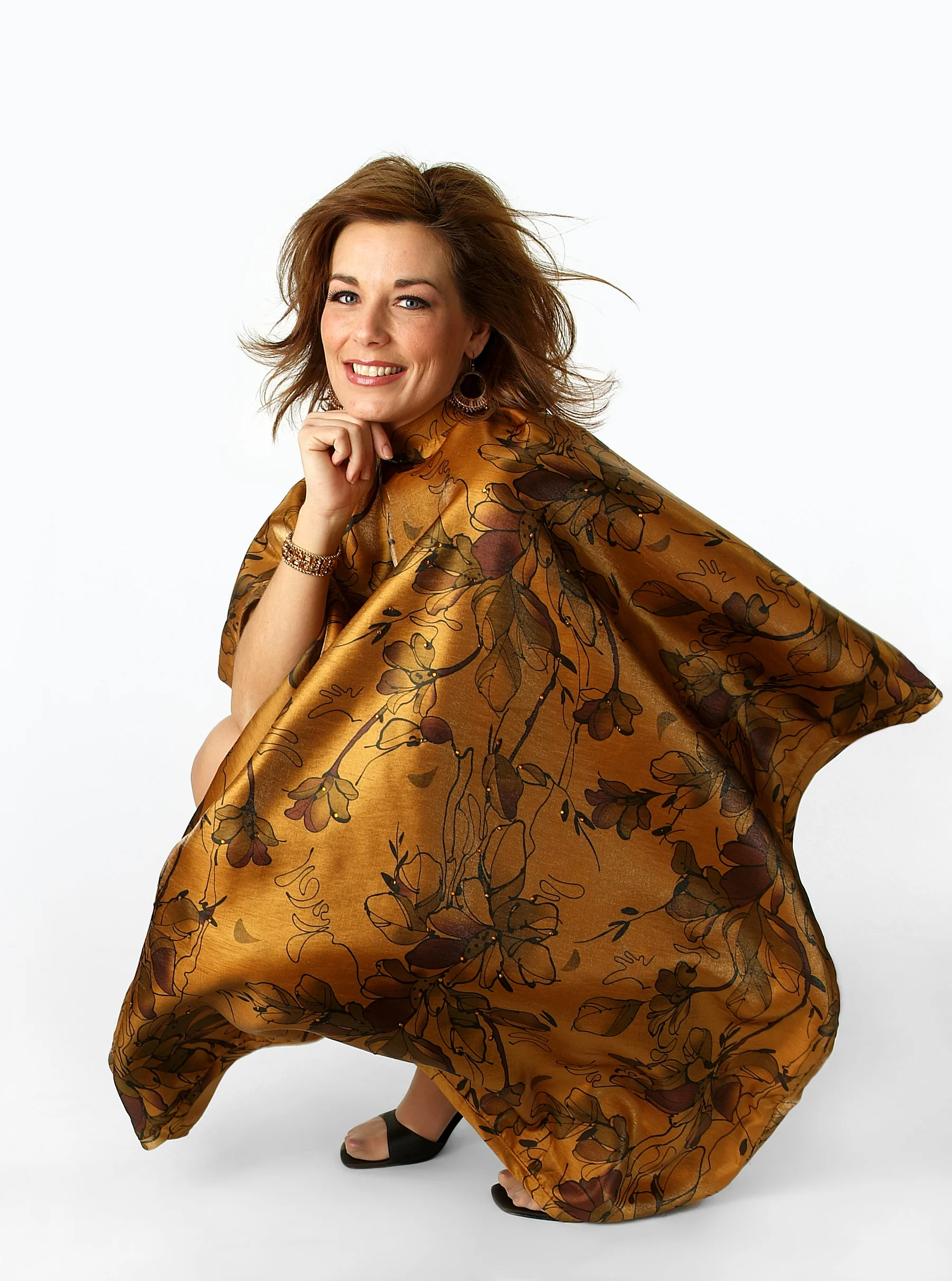 Floral Salon Cape