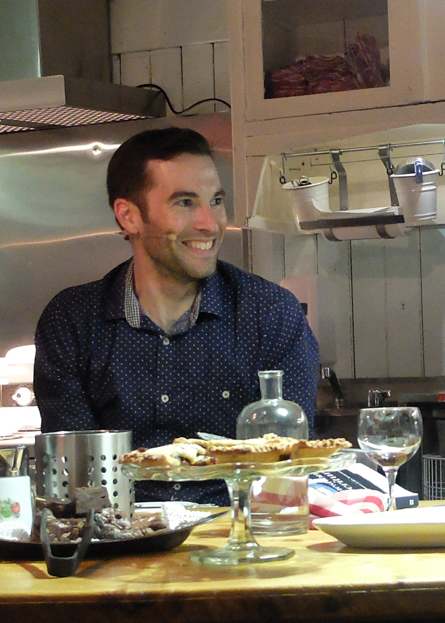 Crédit : Elias Djemil Tenir cuisine 2015 - Rhizome