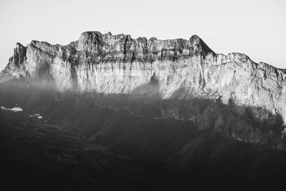 La chaîne des Fiz et la combe d’Anterne, Sixt (haute-savoie, france). pages 78-79