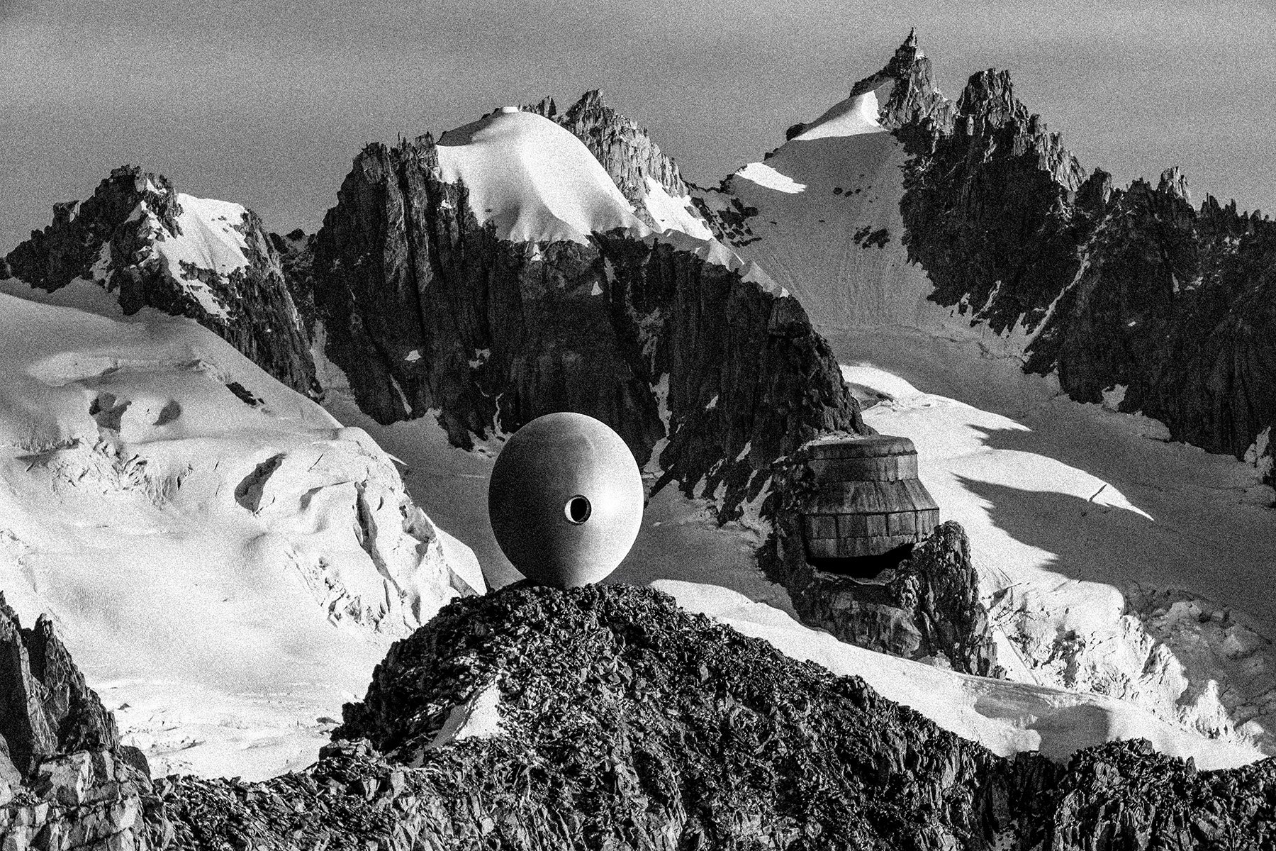 Vision des aiguilles de Chamonix I, série SPECTRA. 2024