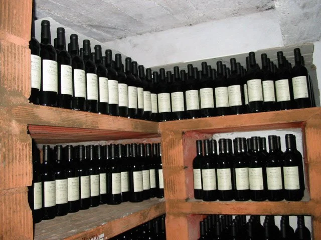 bottiglieria Tezza di Pojano.jpg