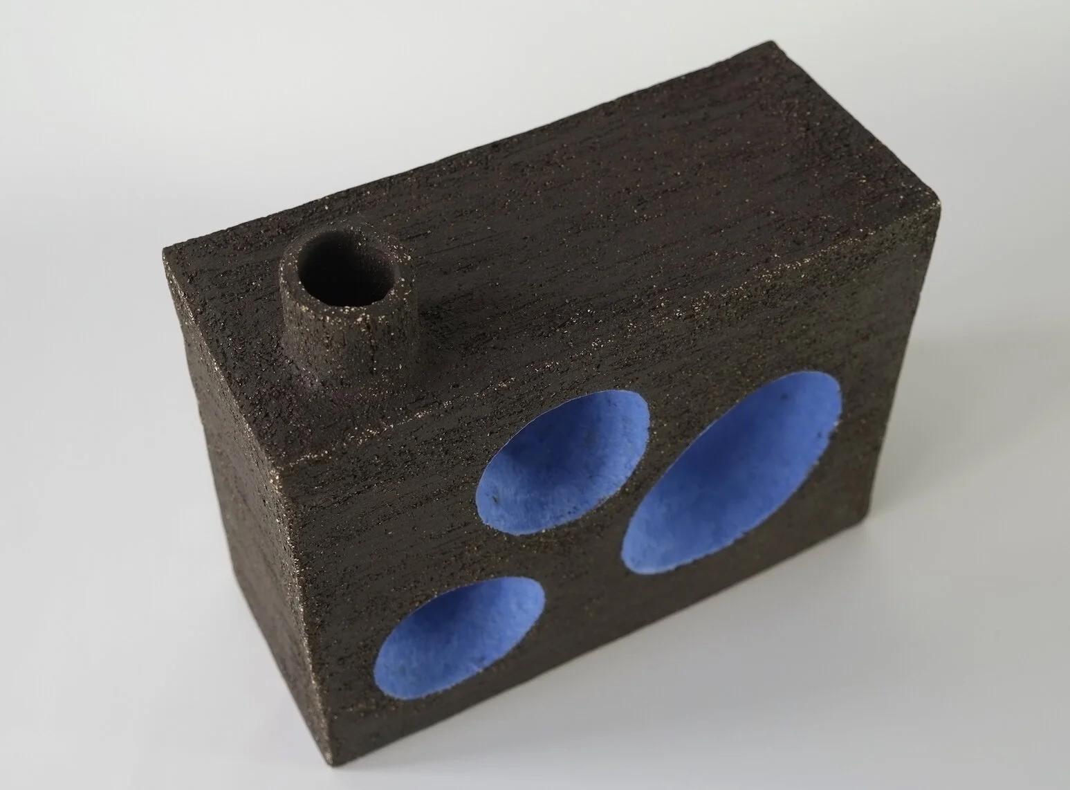 Rock Pool vessel top.JPG