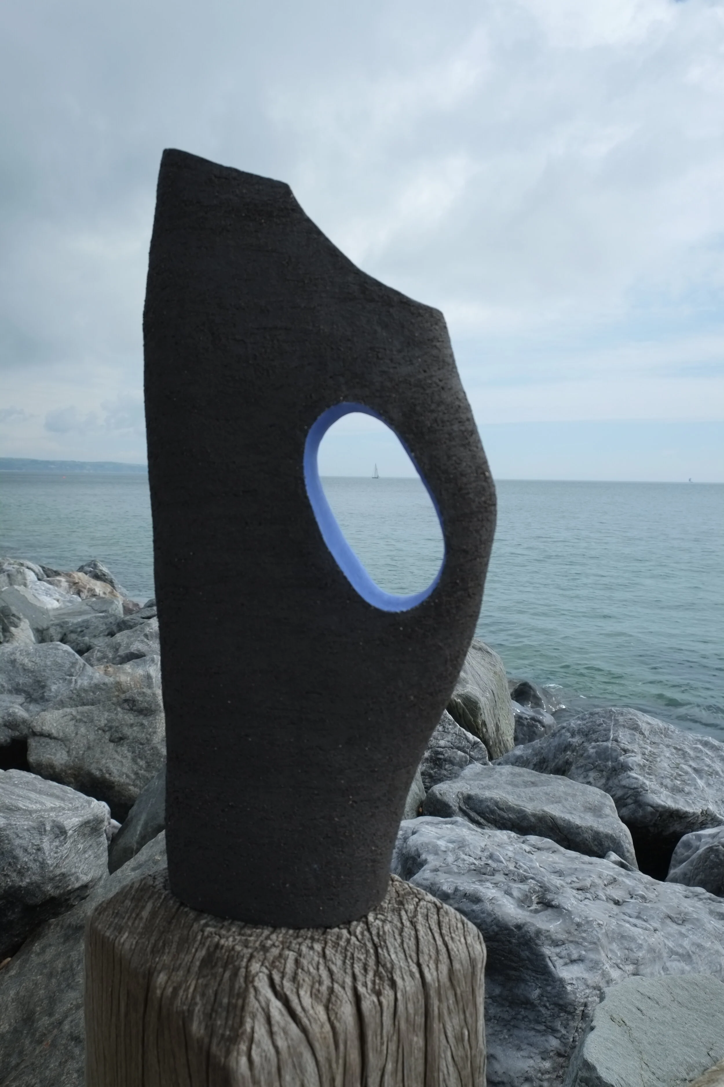 Inlet III - on post with boat.JPG