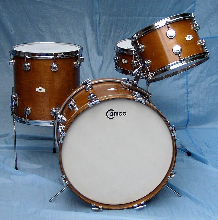 camco drum pictures — Vintage Camco drums