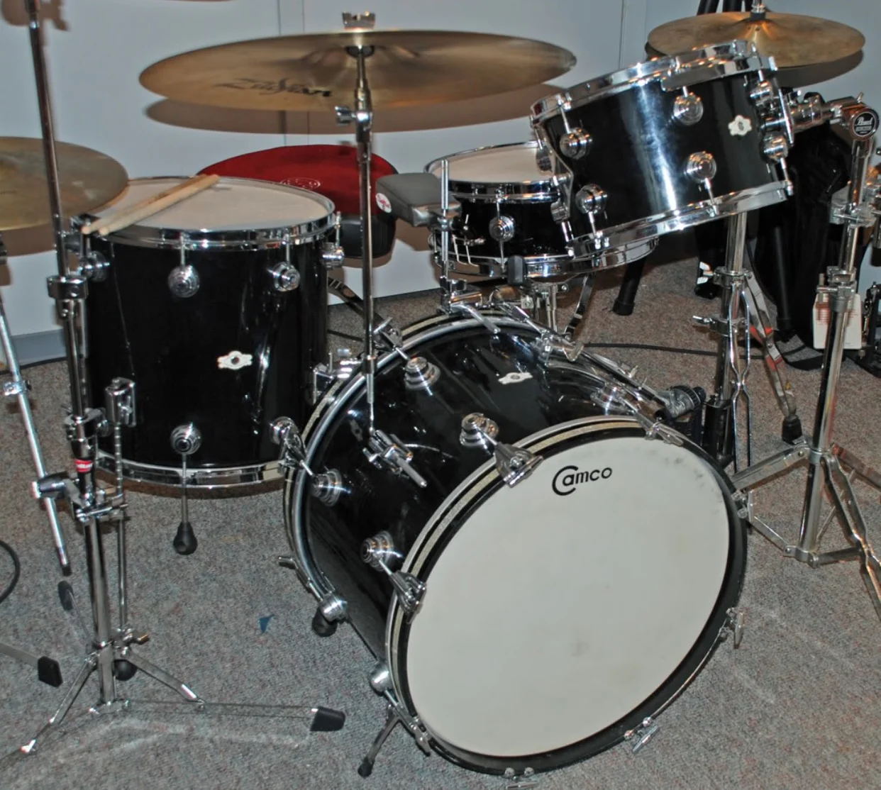camco drum pictures — Vintage Camco drums