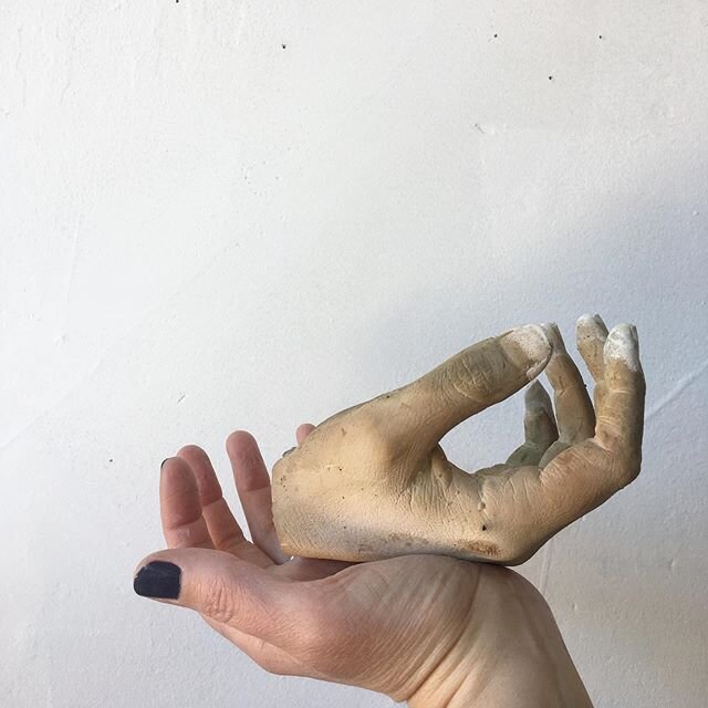 Coffee spill in the studio proves how porous plaster really is. #accidentalscienceexperiment 
#hands #saturation #posture #texture #plastercasting #studioday #thingsilearnedtoday