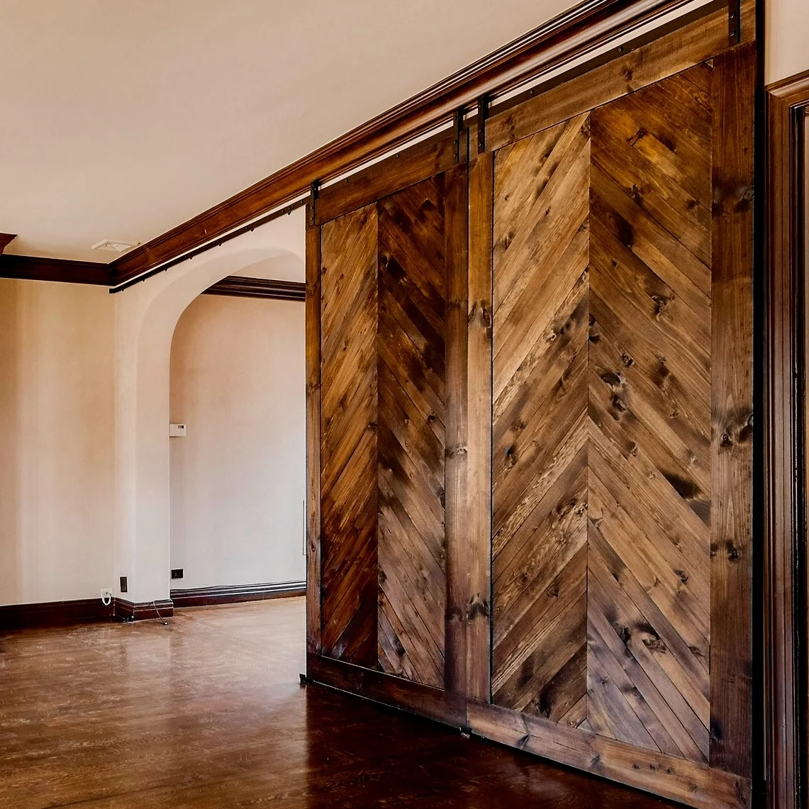 SkinnyChevronBarnDoor3.JPG