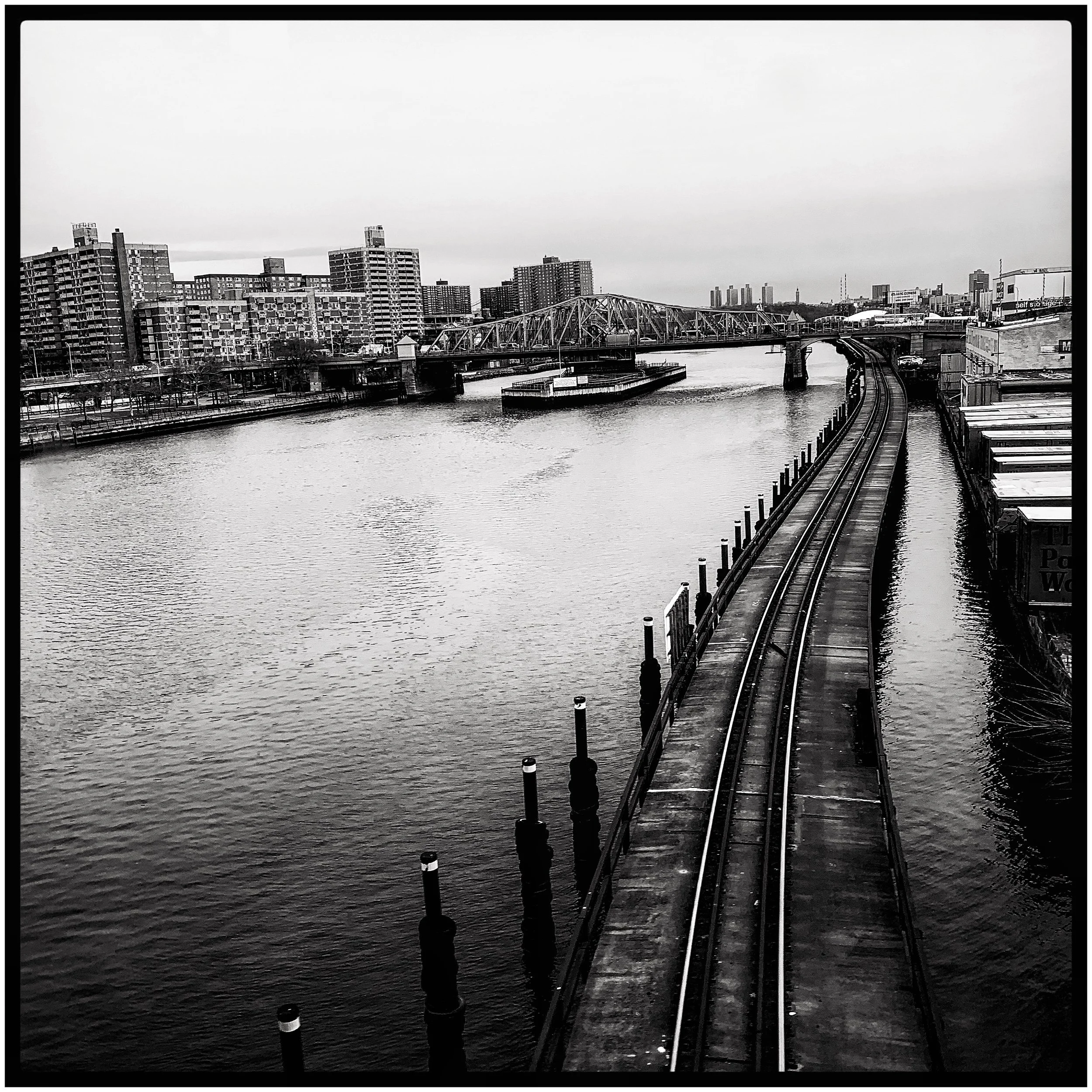 Harlem River