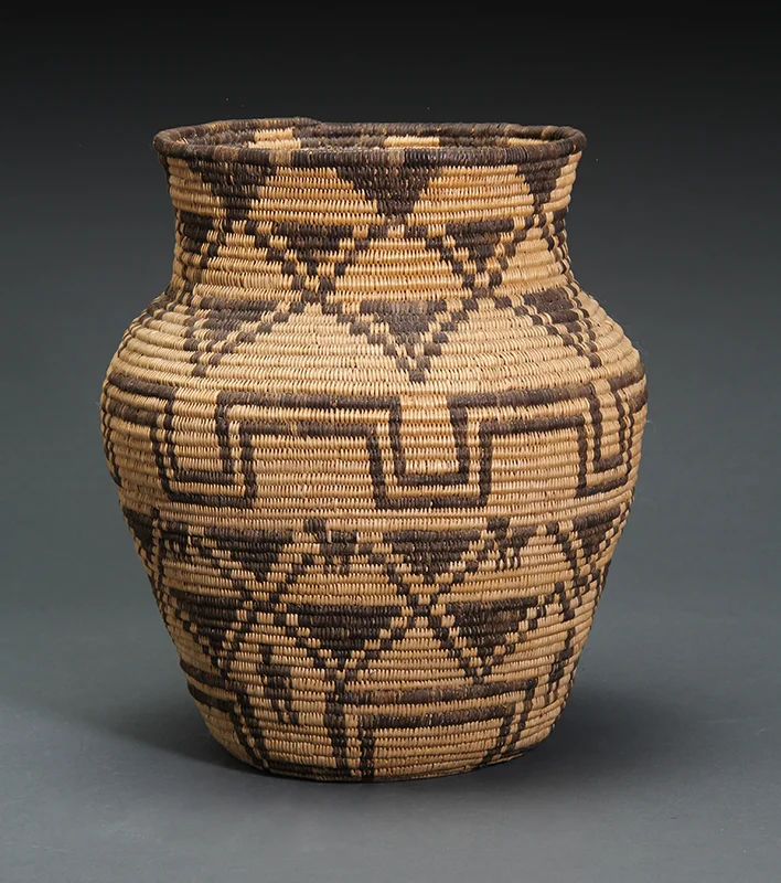 San Carlos Apache Figurative Olla #SF2683