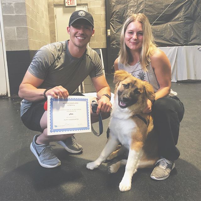 Alder and his awesome parents graduated Puppy Kindergarten tonight. Congratulations and a job well done to the three of them! 💓