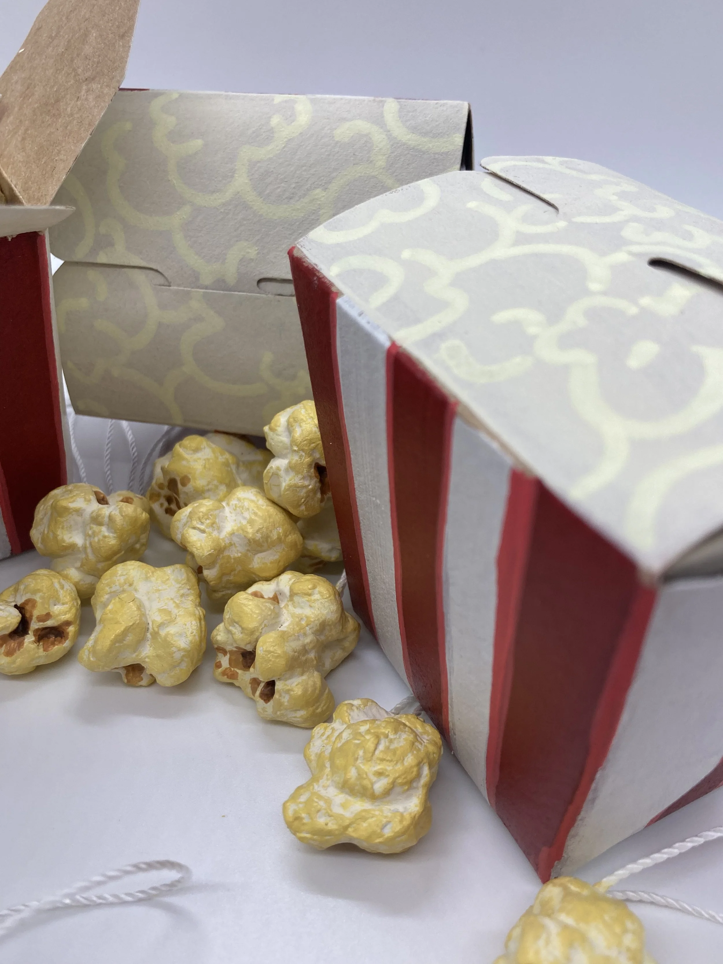 Popcorn Ornaments 2.jpg