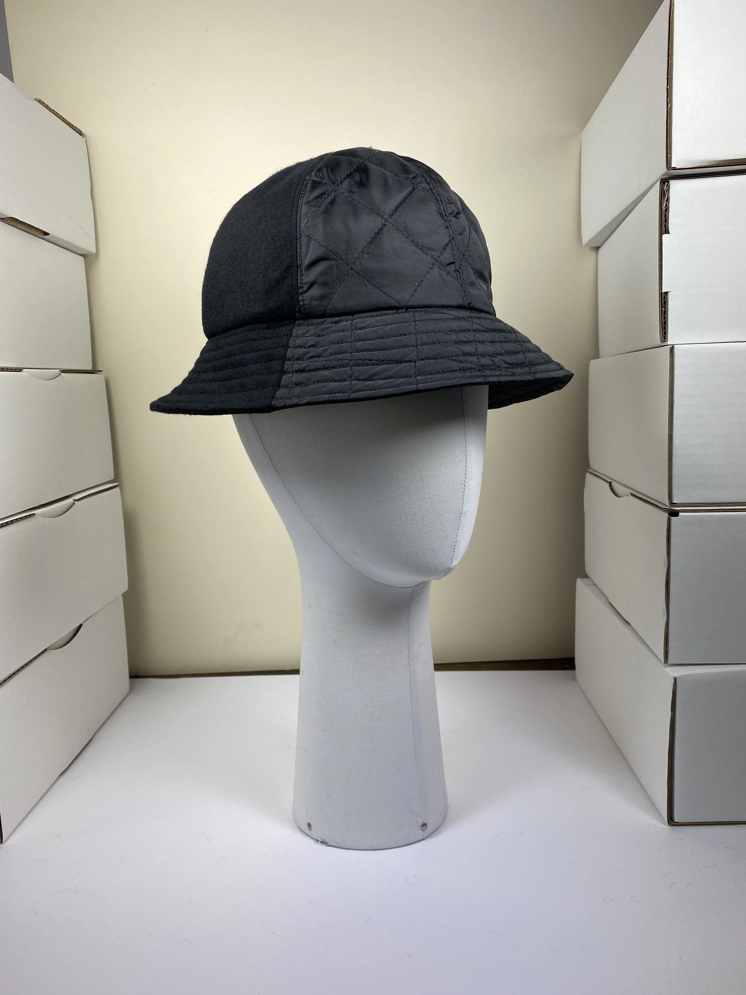 JEAN BLACK MODEL.JPG