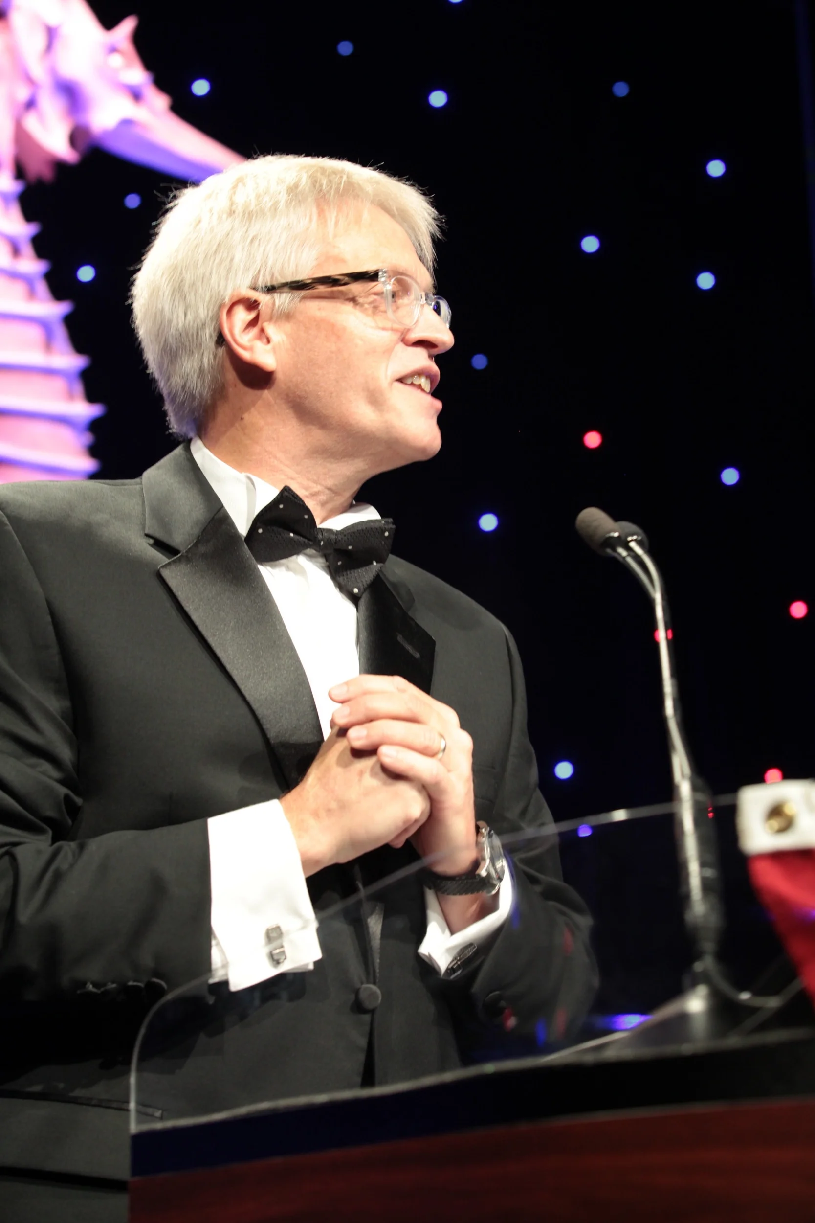 Begging for laughs at the 18th Annual L.A. Political Roast