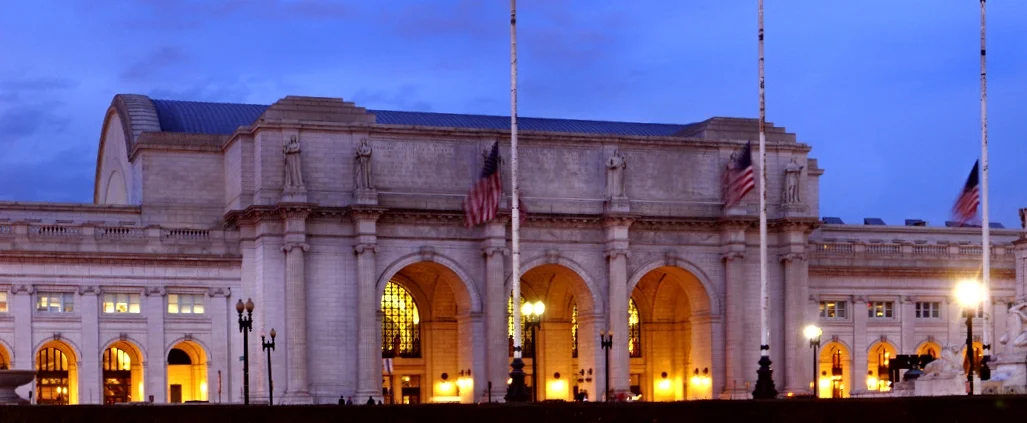 Union_Station_at_Dusk.jpg