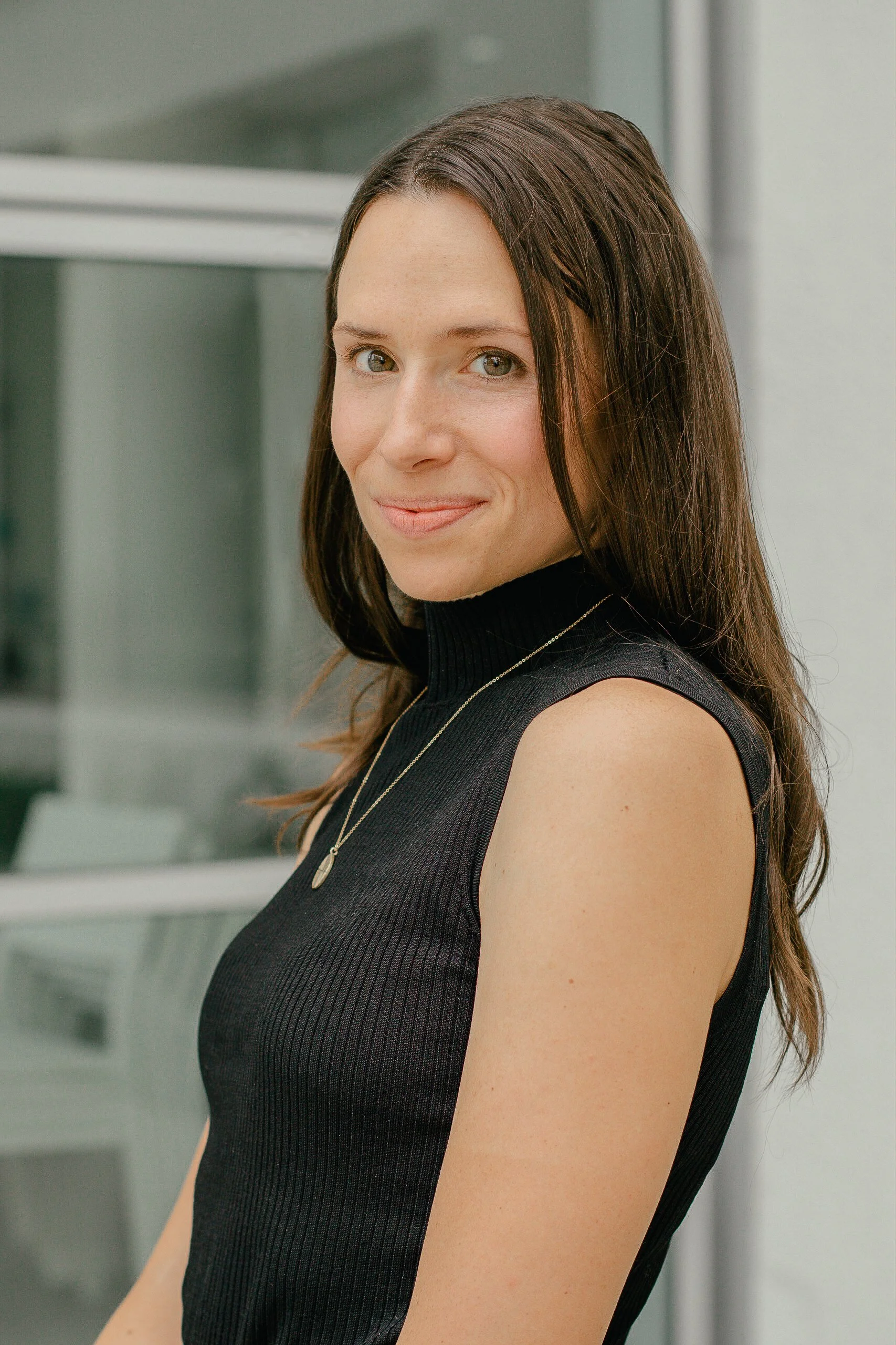 Headshot-1.jpg
