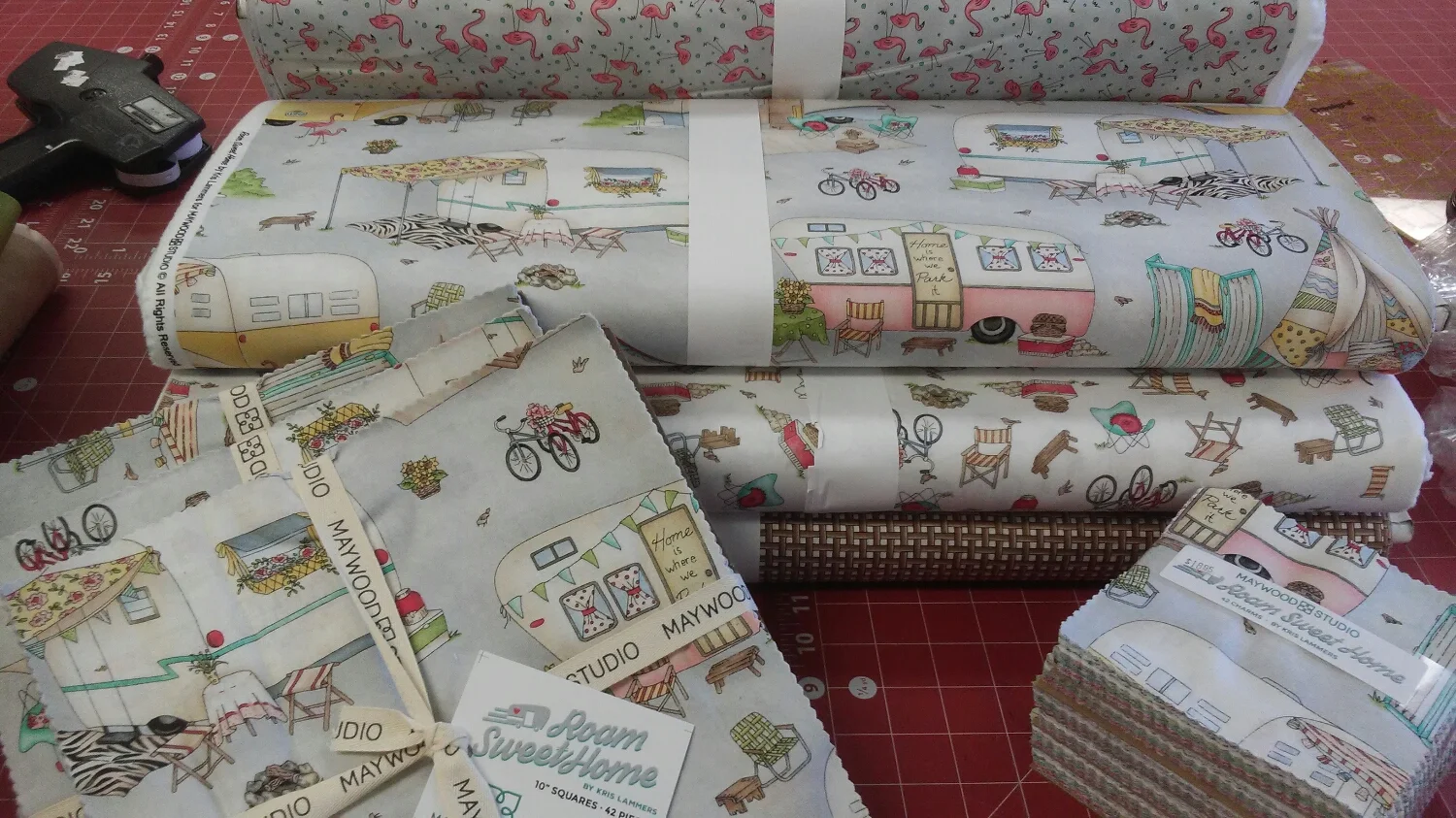 roam sweet home by Kris Lammers for Maywood studios