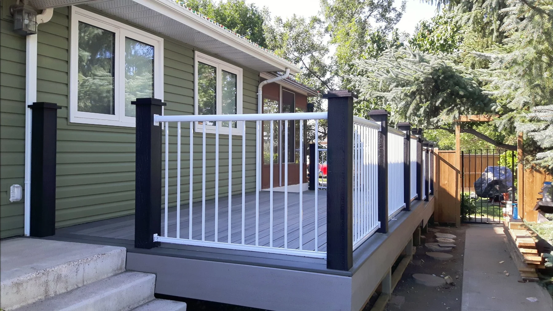 Reno of deck