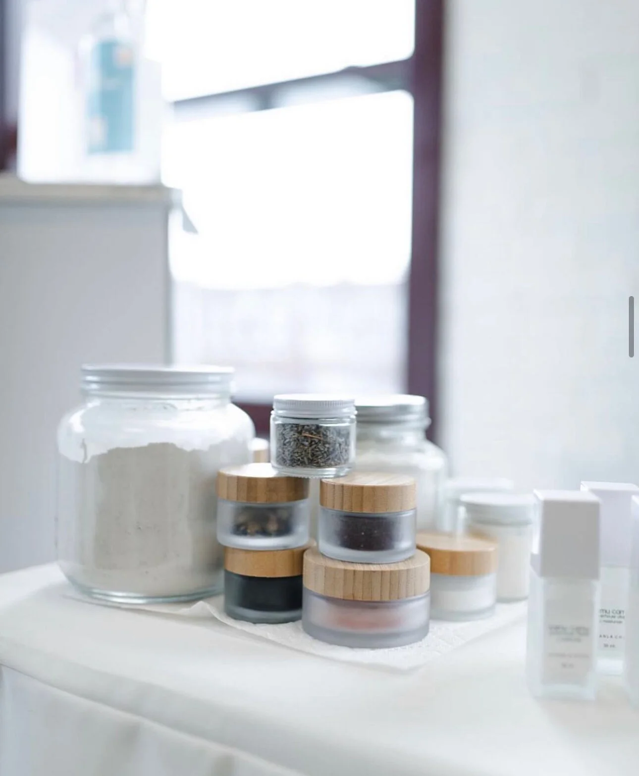 85493CE7-3B09-47AA-AF01-1C80D4F46365