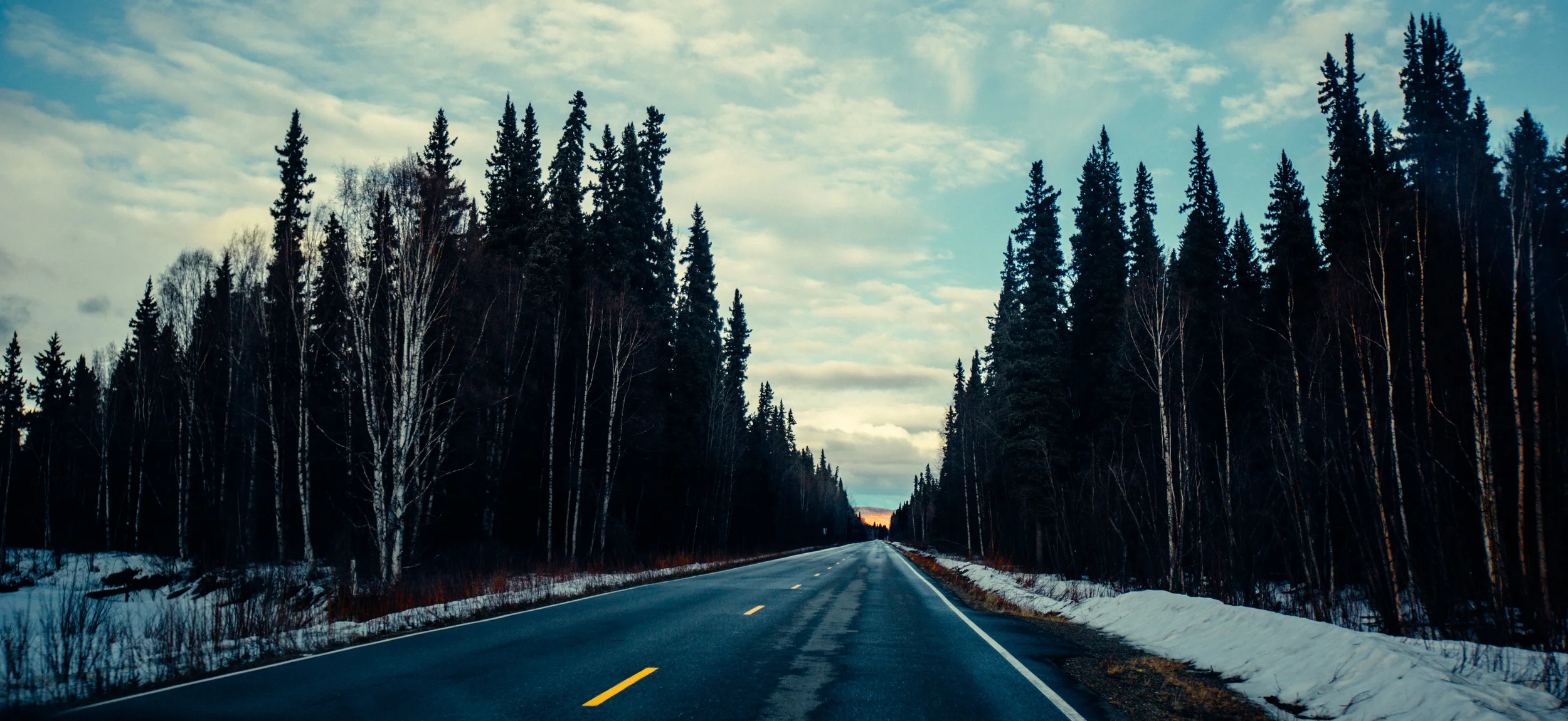 The drive up to the hot springs