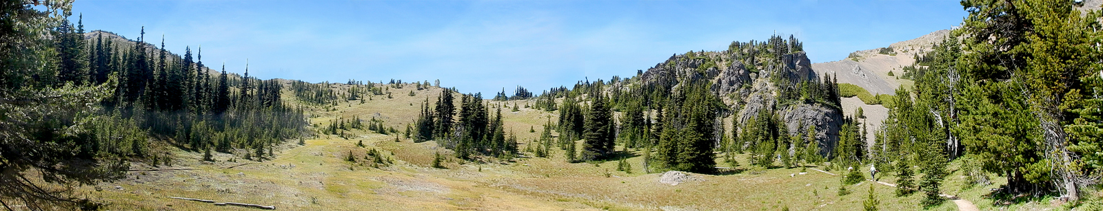  The low spot in the middle of the photo is Marmot Pass 