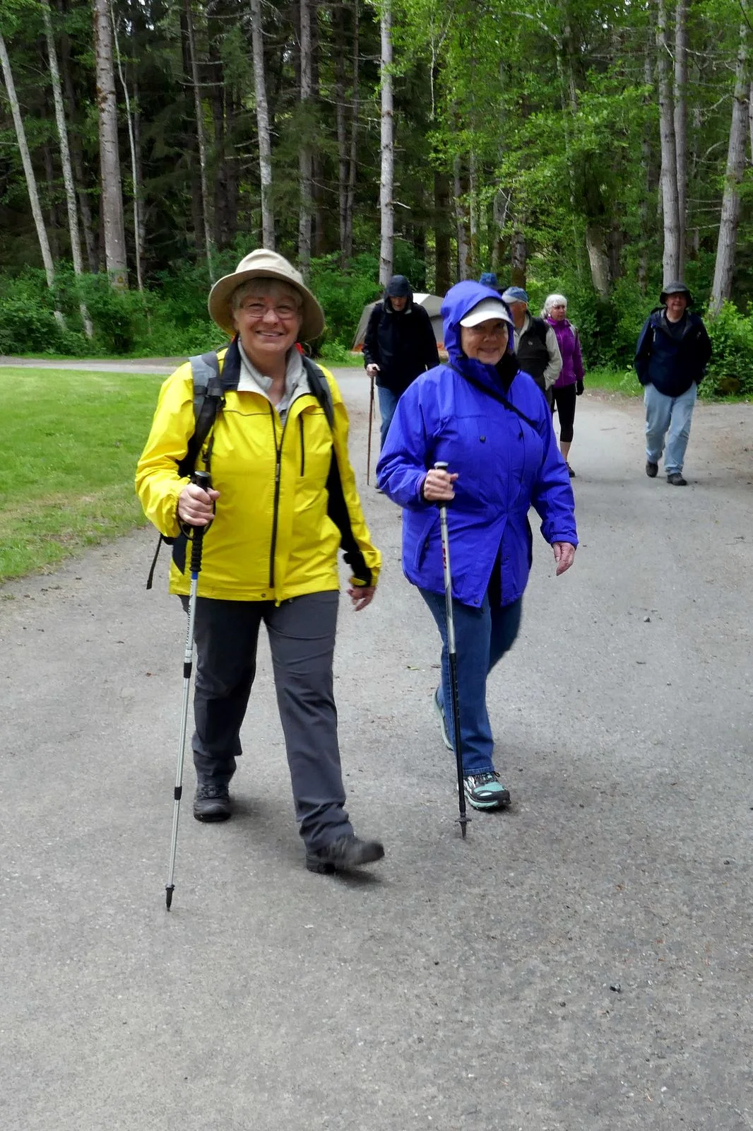 Sam and Sarah look like they are enjoying the hike
