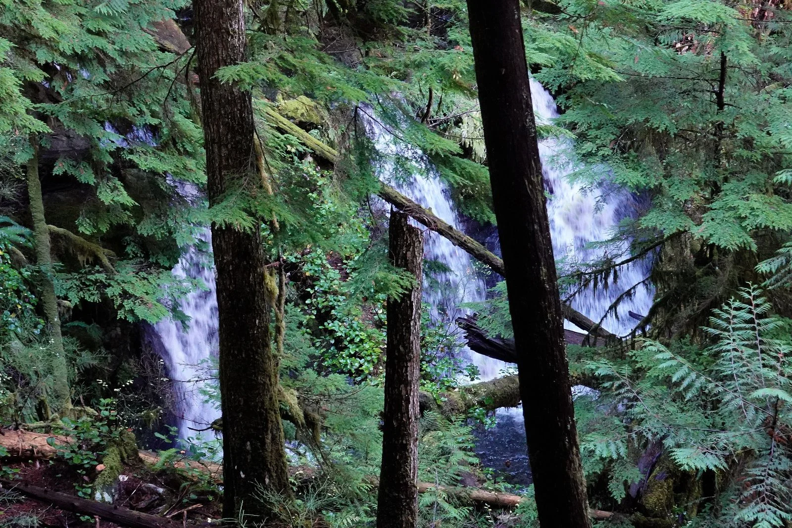 The three waterfalls below Murhut Falls