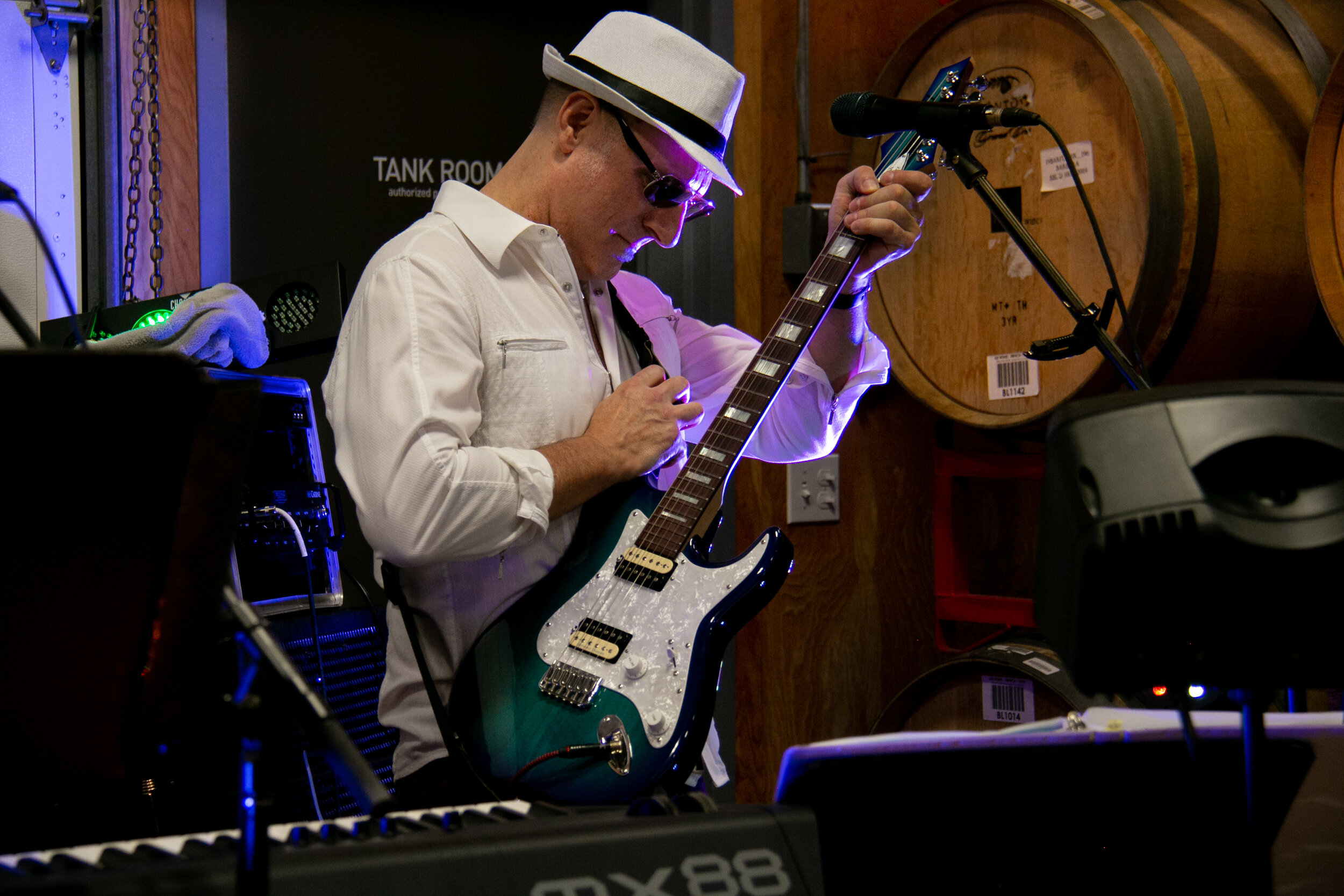 guitarist-closeup.jpg